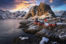 Hamnoy_Norway.jpg