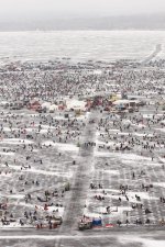 Ice-Fishing_IMG_5860-1_Brainerd-Jaycees.jpg