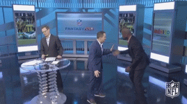 1699318203274.gif