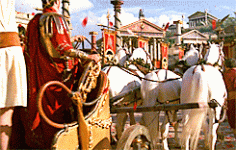 tumblr_nv6wllTlfg1rud800o5_r1_250.gif