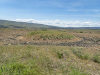 A06ManastashMound&RockyRimP5250241.jpg